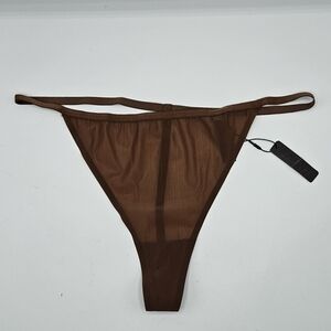 NWT Skims t-string thong jasper size 3x